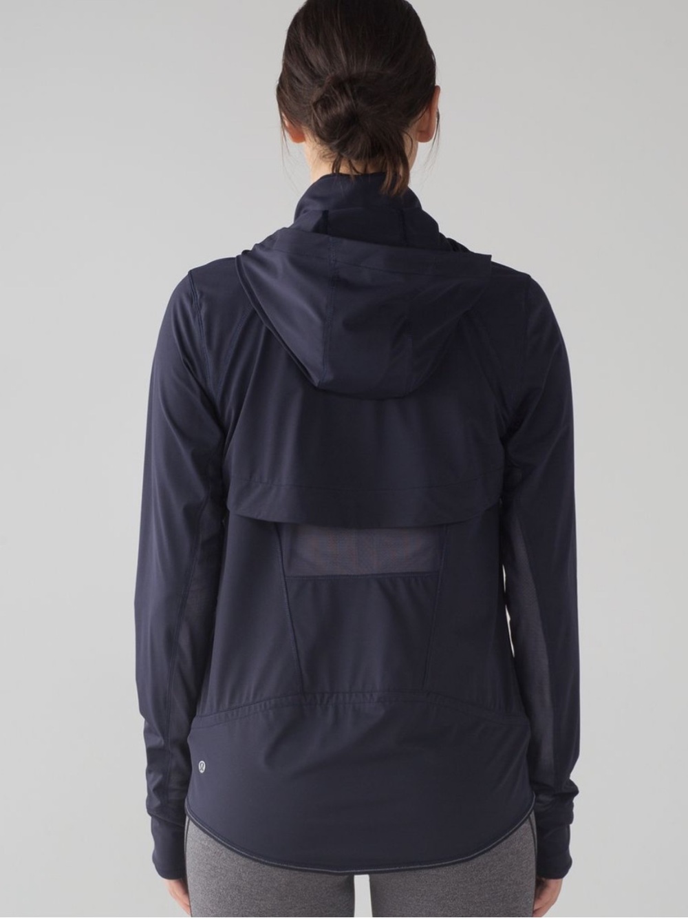 Lululemon Kicking Asphalt Jacket Midnight Navy Blue Running Casual Women’s 6 - Picture 3 of 16